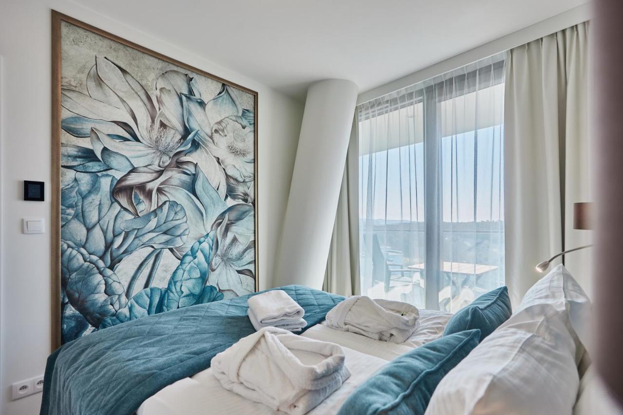 Wave - Gold Suite Sea View เมียนซิดดรอแย ภายนอก รูปภาพ